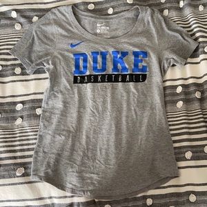 Nike Women’s Small Duke Basketball T Shirt. Athletic Cut.
